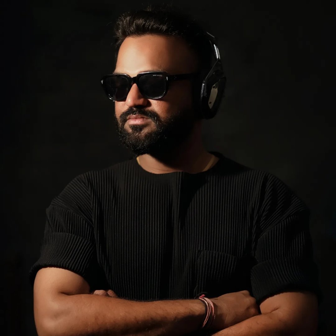 Dj Sam logo