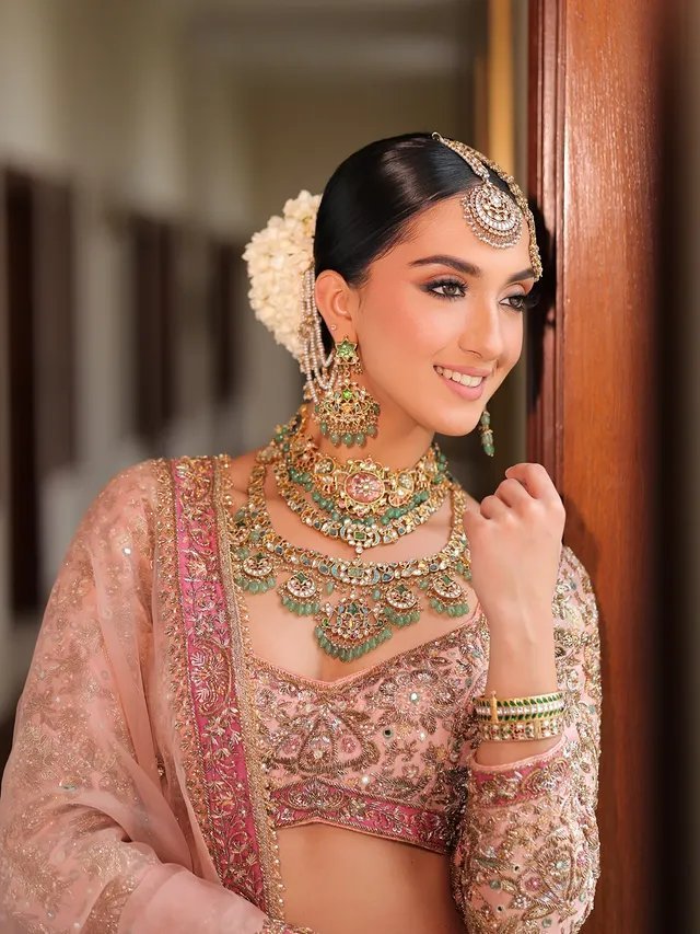 Beauty & Wardrobe in Delhi – Ayesha Qureshi – photo 4