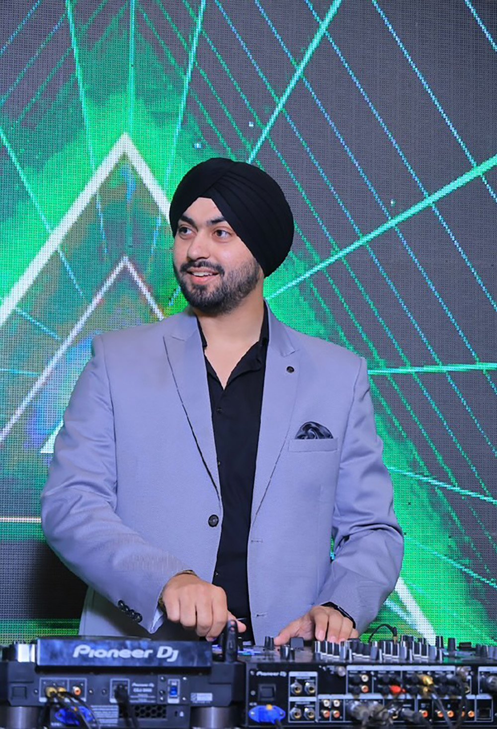 Entertainment & Performers in Delhi – DJ Sahib – logo