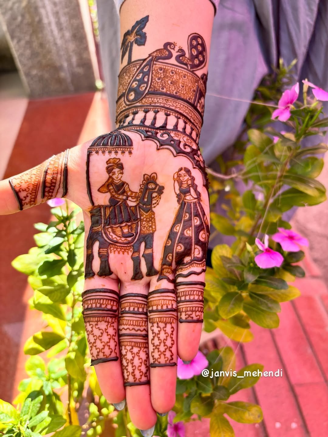 Beauty & Wardrobe in Surat – Janvi's Mehendi – photo 1