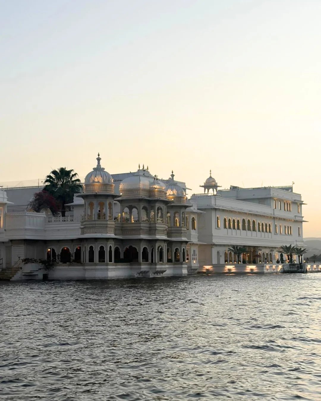 Venue in Udaipur – Taj Lake Palace – photo 4